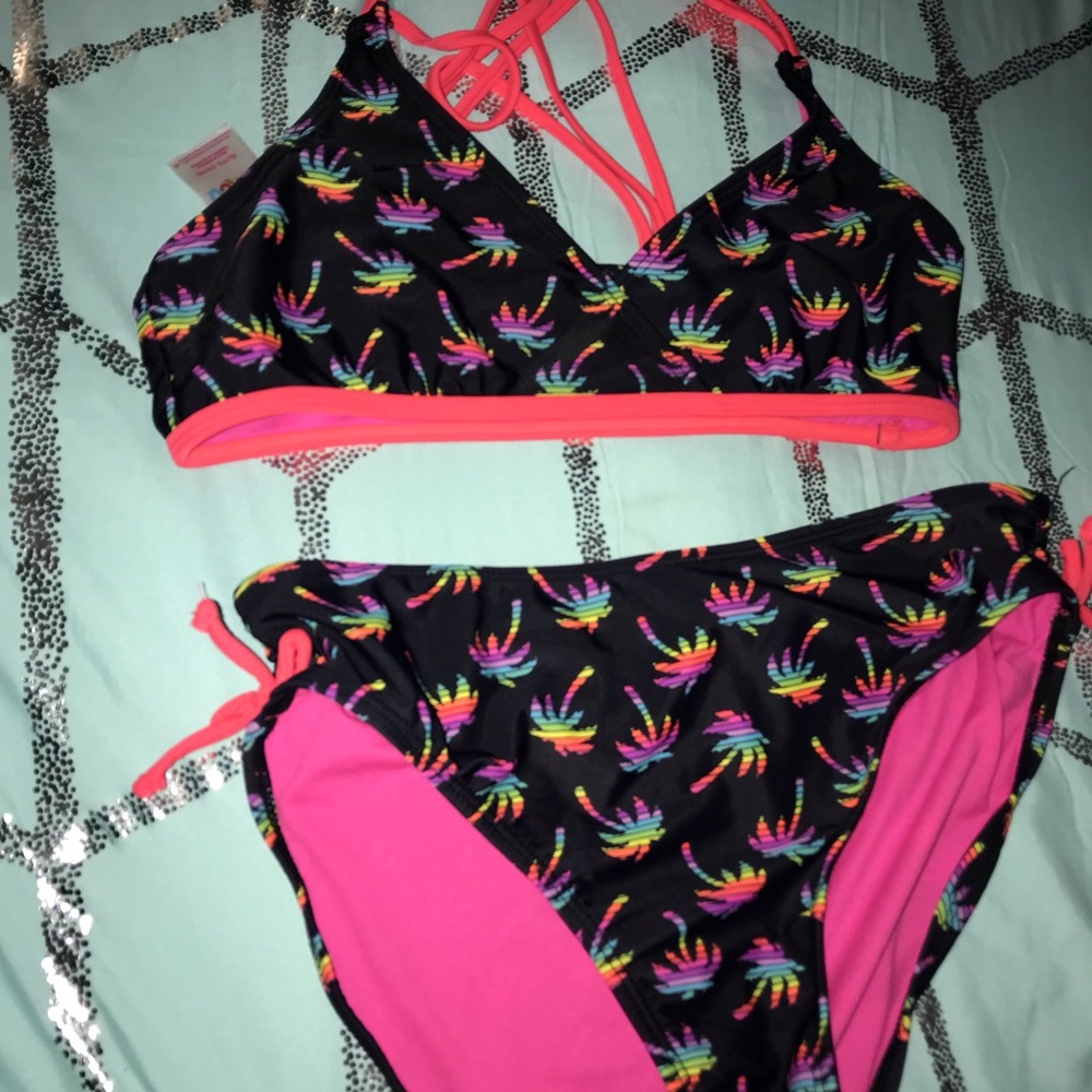 Bathing suit